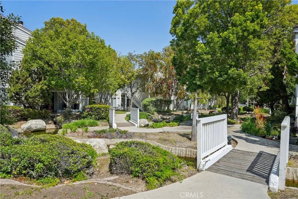 22230 S Vermont Avenue 102b, Torrance, California 90502 home-pic-25