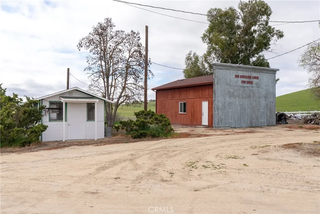 76525 Interlake Road, Bradley, California 93426 home-pic-63