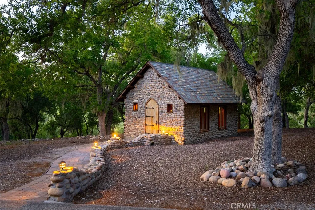 76525 Interlake Road, Bradley, California 93426 home-pic-47