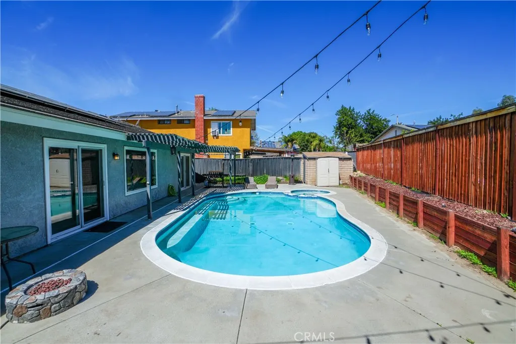 3710 Colonial Circle, Lake Elsinore, California 92530 home-pic-19