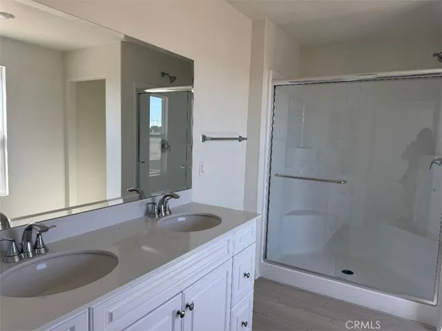 13739 Emery Street, Victorville, California 92392