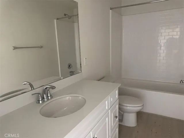 13739 Emery Street, Victorville, California 92392