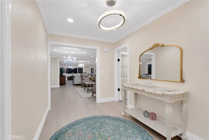 400 Keene Drive, La Habra, California 90631