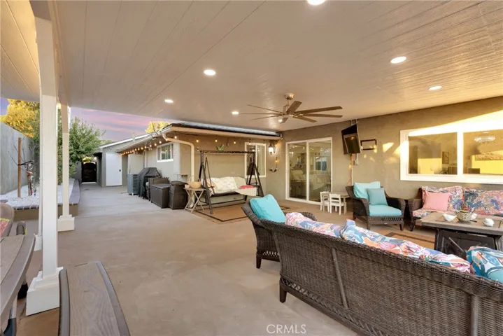 400 Keene Drive, La Habra, California 90631