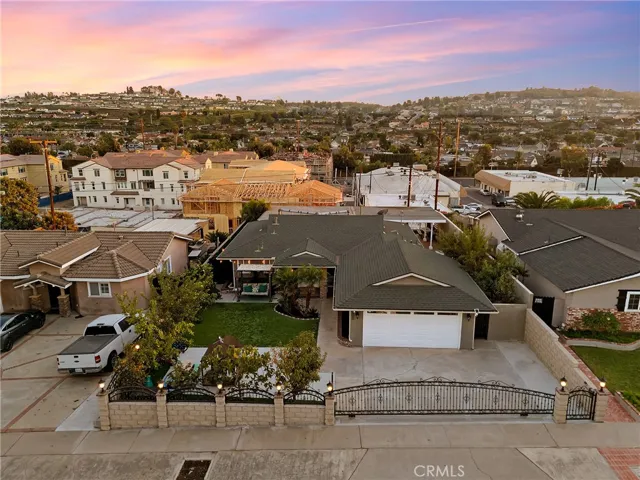 400 Keene Drive, La Habra, California 90631