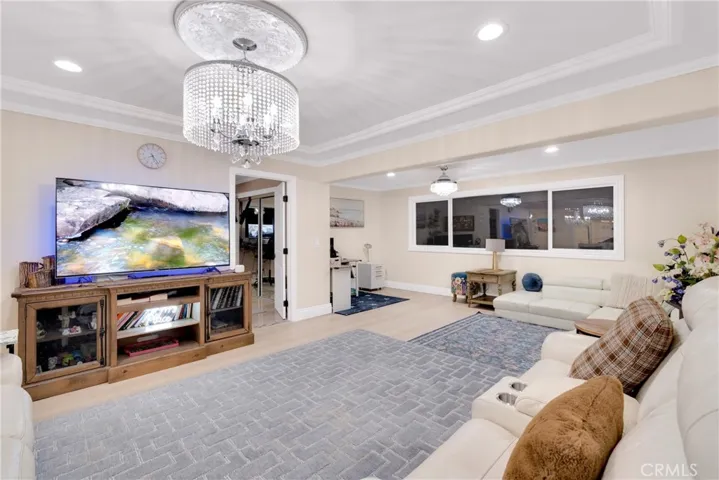 400 Keene Drive, La Habra, California 90631