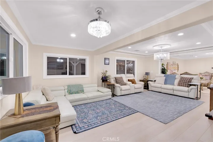 400 Keene Drive, La Habra, California 90631