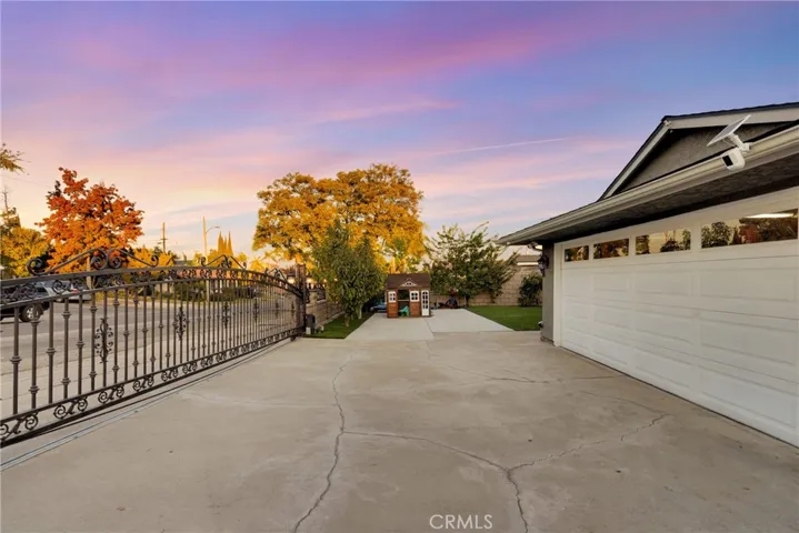 400 Keene Drive, La Habra, California 90631