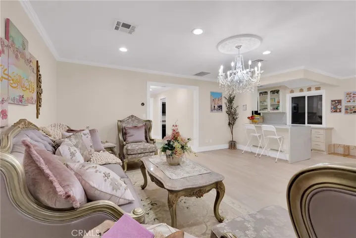400 Keene Drive, La Habra, California 90631