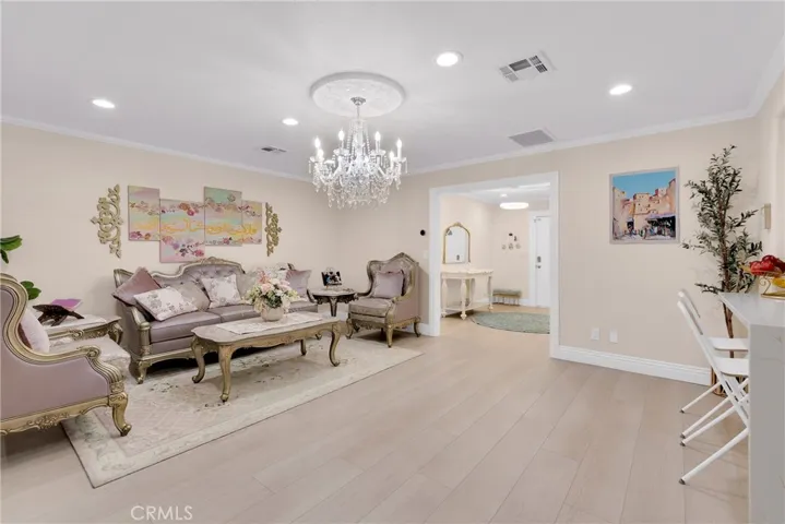 400 Keene Drive, La Habra, California 90631