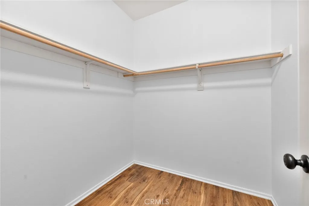 24406 Senna Drive, Wildomar, California 92595 home-pic-37