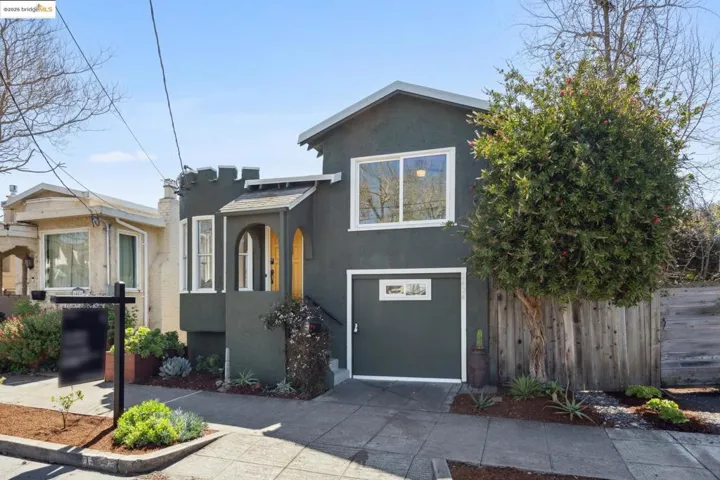 1424 Ward St, Berkeley, California 94702