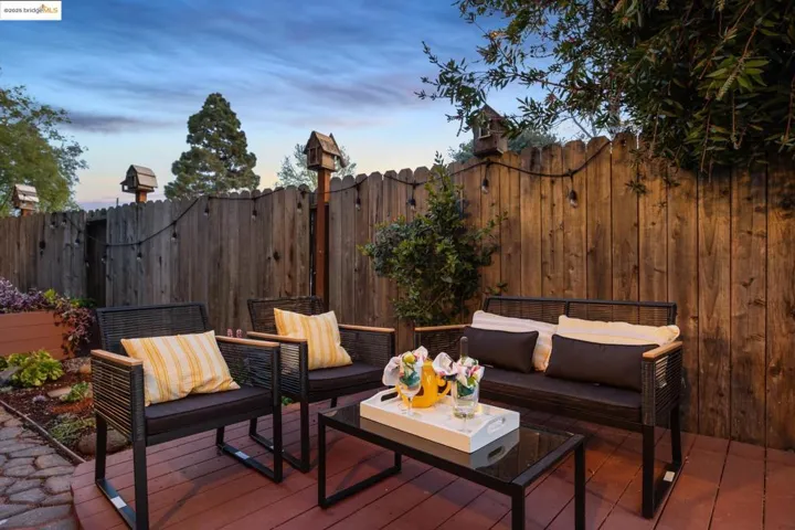 1424 Ward St, Berkeley, California 94702