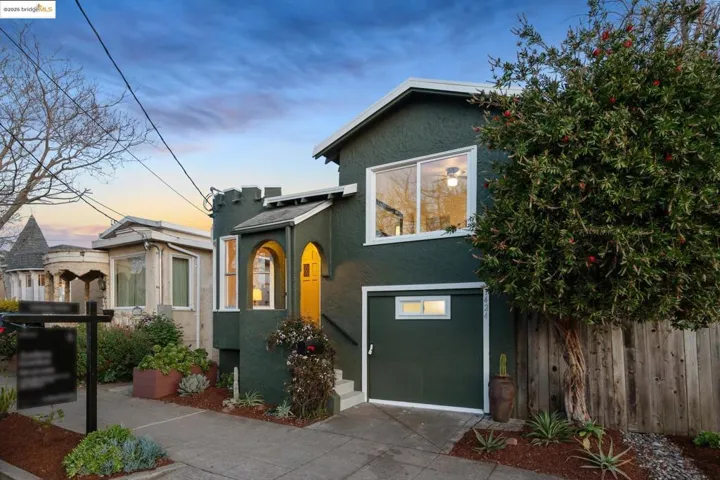 1424 Ward St, Berkeley, California 94702