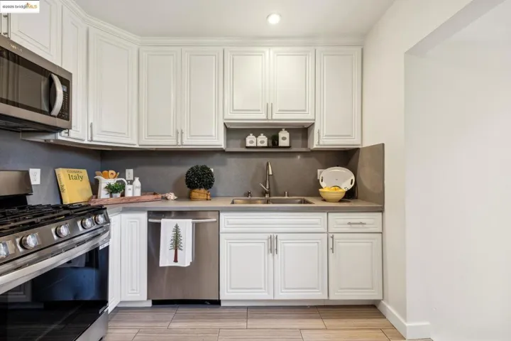 1424 Ward St, Berkeley, California 94702