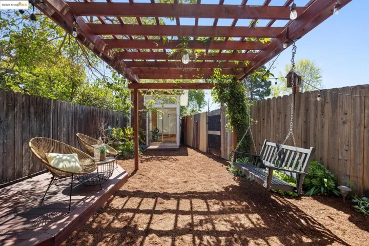 1424 Ward St, Berkeley, California 94702
