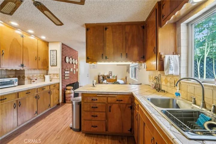 4735 Linwood Place, Riverside, California 92506