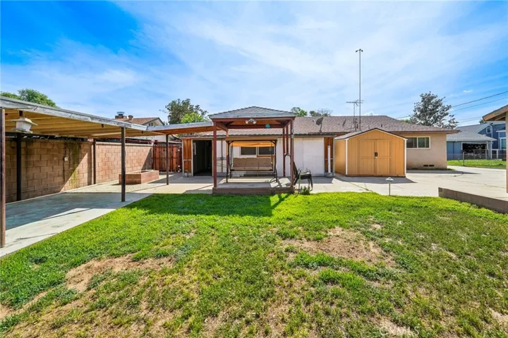 4735 Linwood Place, Riverside, California 92506