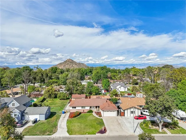 4735 Linwood Place, Riverside, California 92506