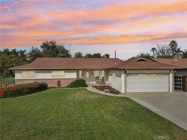 4735 Linwood Place, Riverside, California 92506