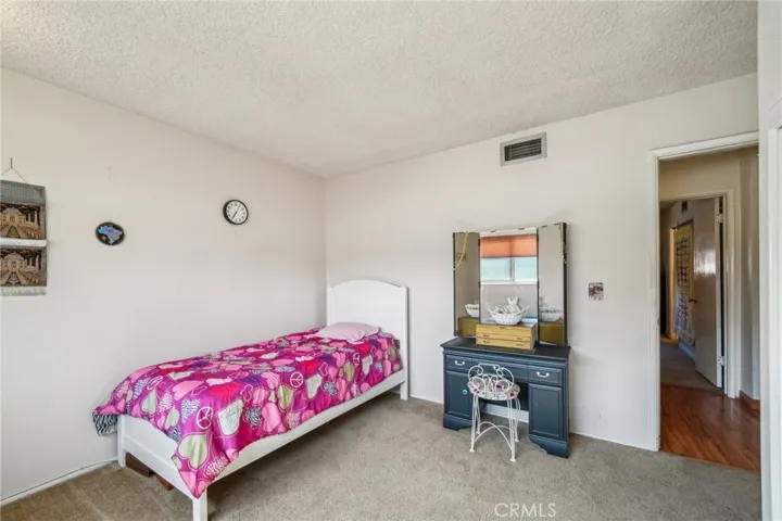 4735 Linwood Place, Riverside, California 92506