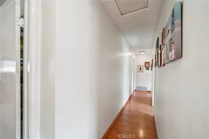 4735 Linwood Place, Riverside, California 92506