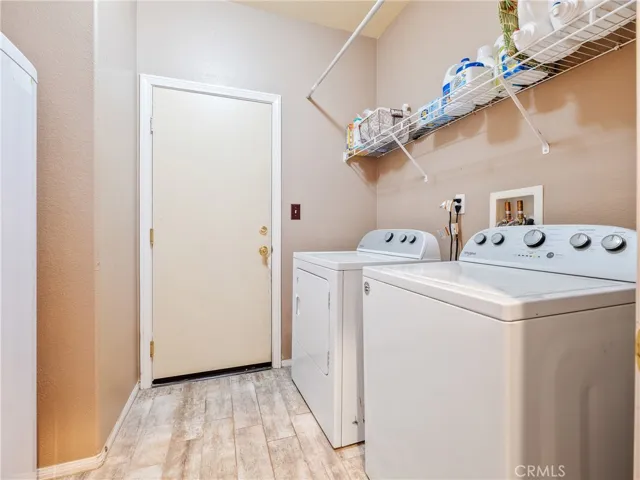 13873 Plantain Street, Hesperia, California 92344
