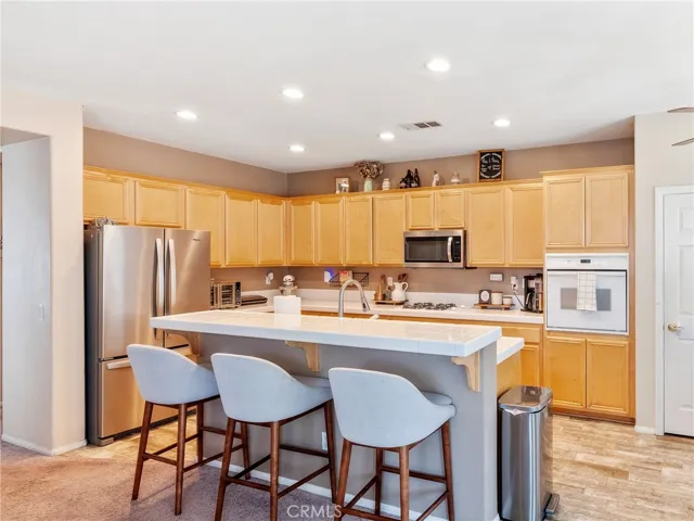 13873 Plantain Street, Hesperia, California 92344
