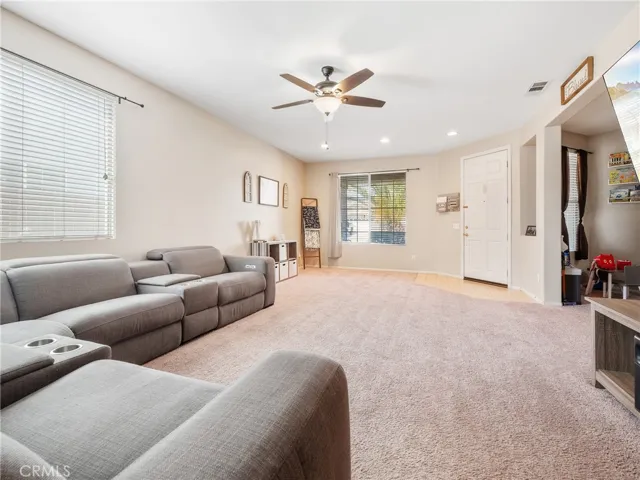 13873 Plantain Street, Hesperia, California 92344