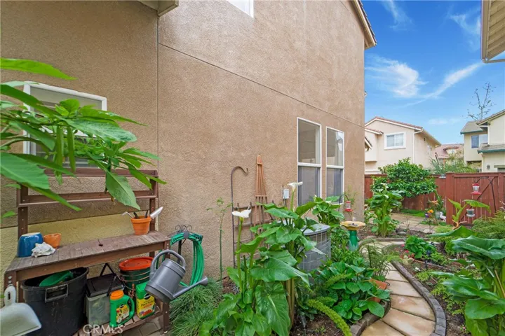 Gorgeous garden offers a special and relaxing place.