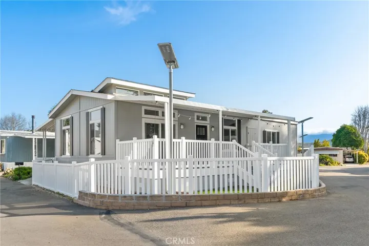 vinyl fencing surrounds corner lot