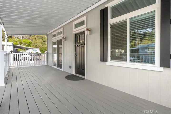 Trex composite decking with vinyl railings