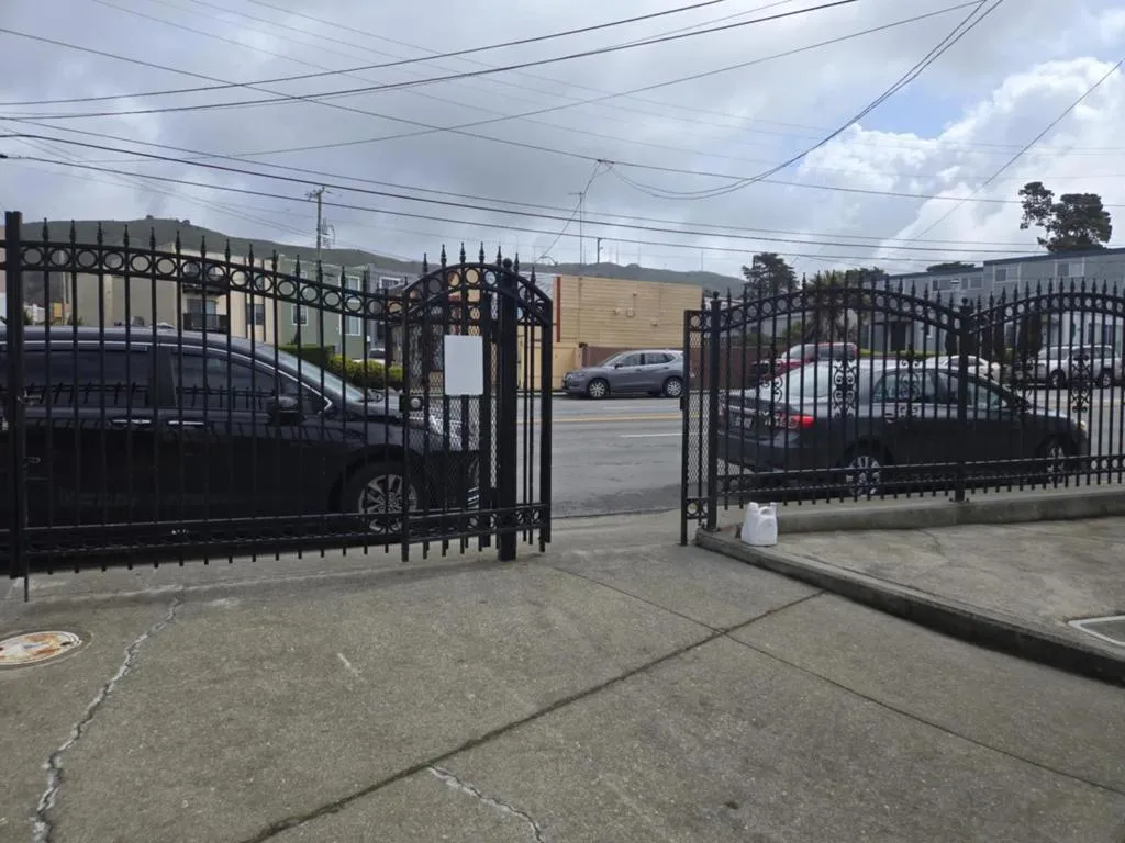 1232 Hillside Blvd, Daly City, California 94014 home-pic-2