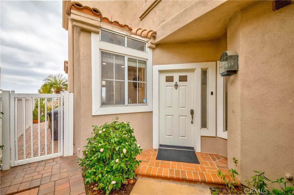 2157 Flame Flower Lane, Fullerton, California 92833 home-pic-1