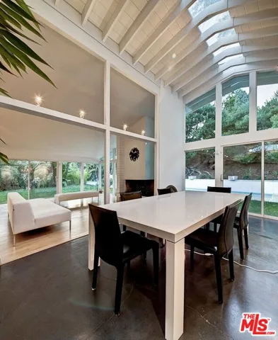 8515 Allenwood Road, Los Angeles, California 90046