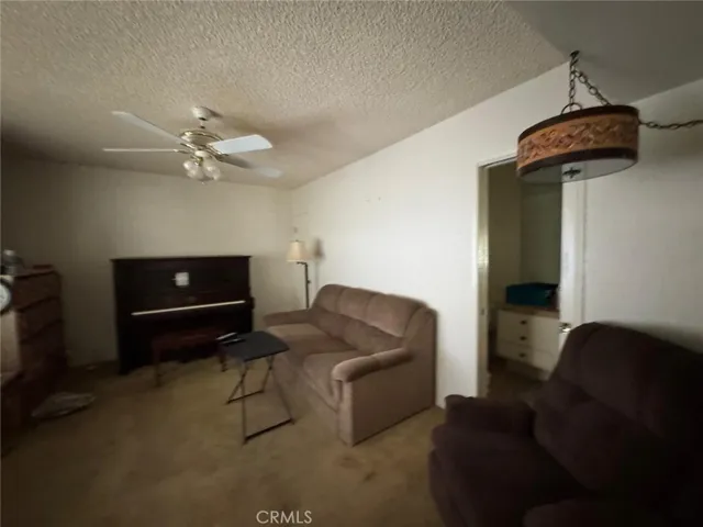 10345 Oso Avenue, Chatsworth, California 91311