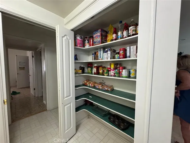 10345 Oso Avenue, Chatsworth, California 91311