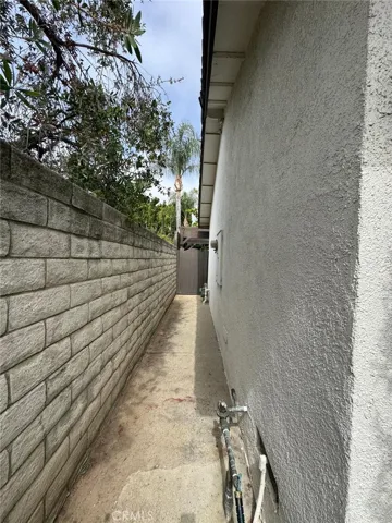 10345 Oso Avenue, Chatsworth, California 91311
