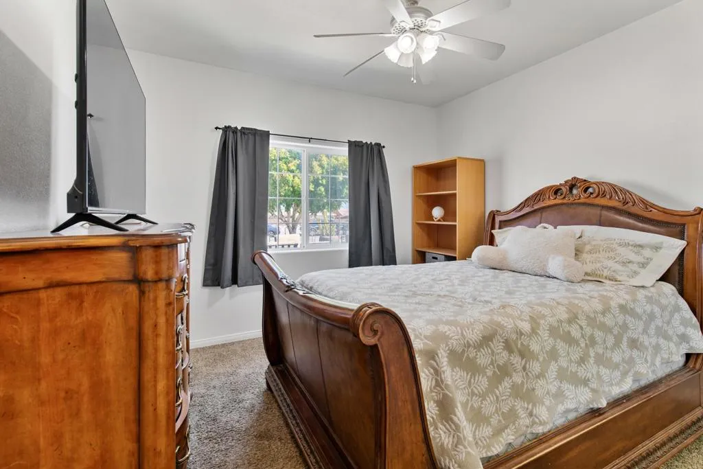 1239 Red Sea Avenue, Thermal, California 92274 home-pic-12