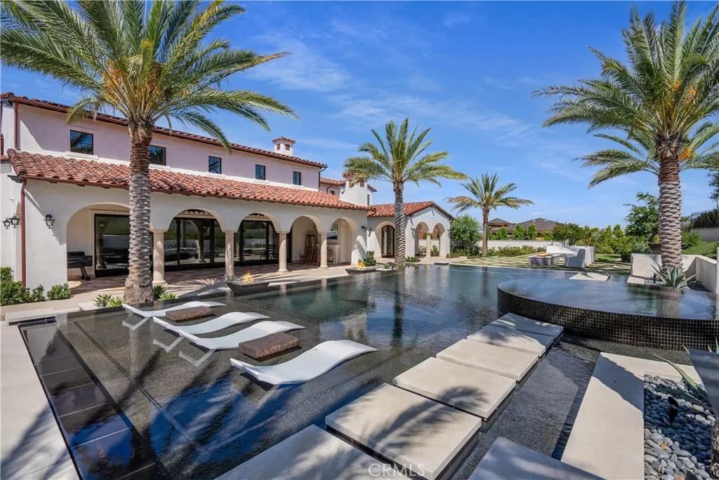 1268 Via Venezia Circle, Corona, California 92881 home-pic-65