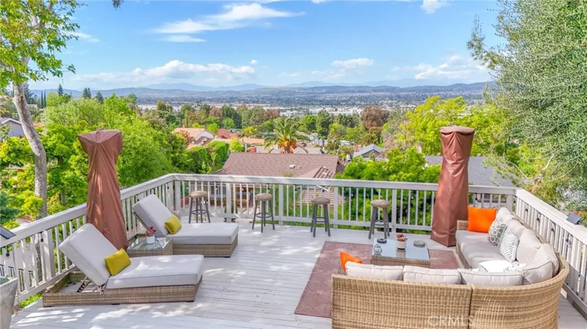 5245 E Gatewood Lane, Anaheim Hills, California 92807