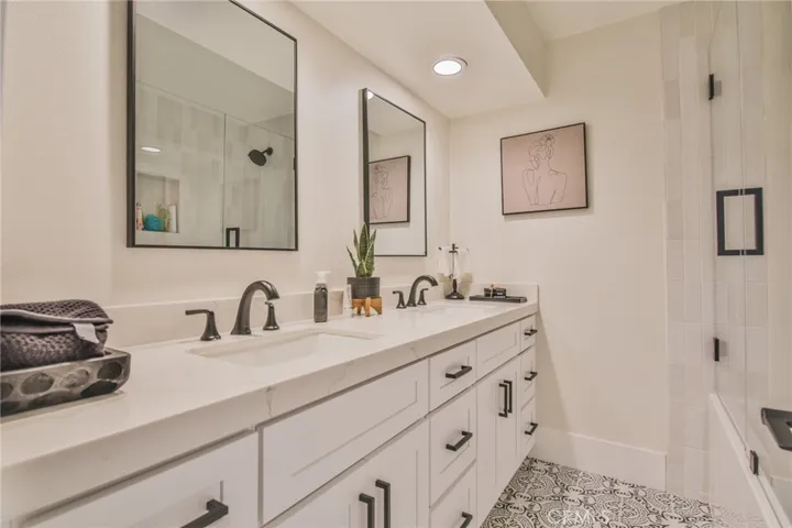 5245 E Gatewood Lane, Anaheim Hills, California 92807
