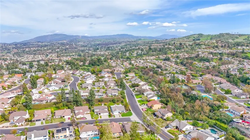 5245 E Gatewood Lane, Anaheim Hills, California 92807