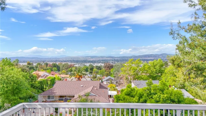 5245 E Gatewood Lane, Anaheim Hills, California 92807