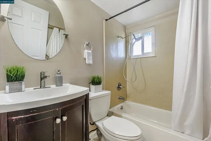 3024 Justin Way, Concord, California 94520