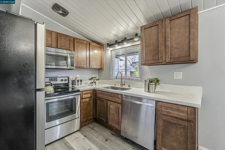 3024 Justin Way, Concord, California 94520