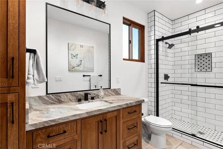 2nd bathroom upstairs