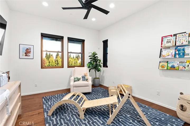 Flex Room. 5th bedroom potential