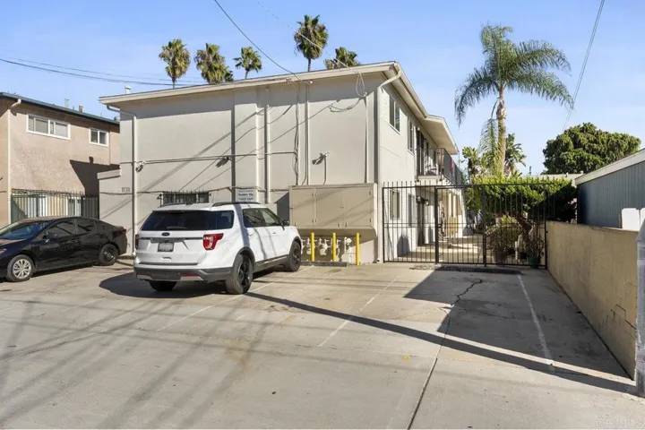 4518 24 Kansas Street, San Diego, California 92116