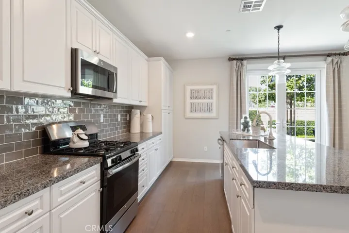 3543 Sugarberry Court, Fontana, California 92336